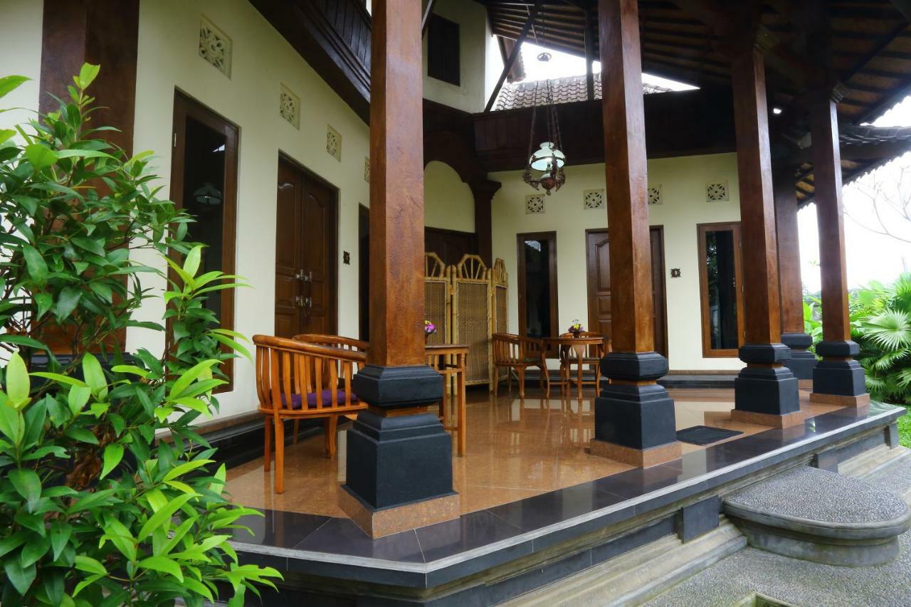 Loka Sari Guest House And Spa Убуд Экстерьер фото